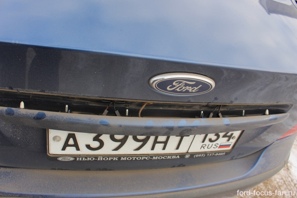 снятие молдинга багажной крышки форд фокус 2 седан