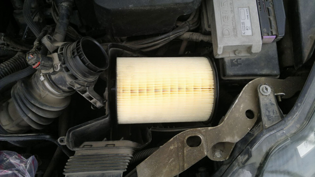 замена фильтра форд фокус 2